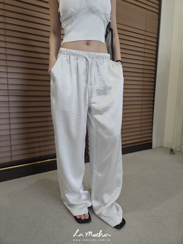 後口袋綁帶緞面長褲(闆娘.花花清單)